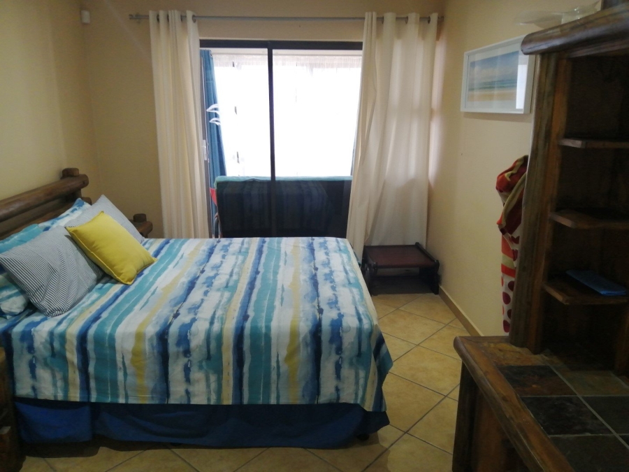 1 Bedroom Property for Sale in Hibberdene KwaZulu-Natal