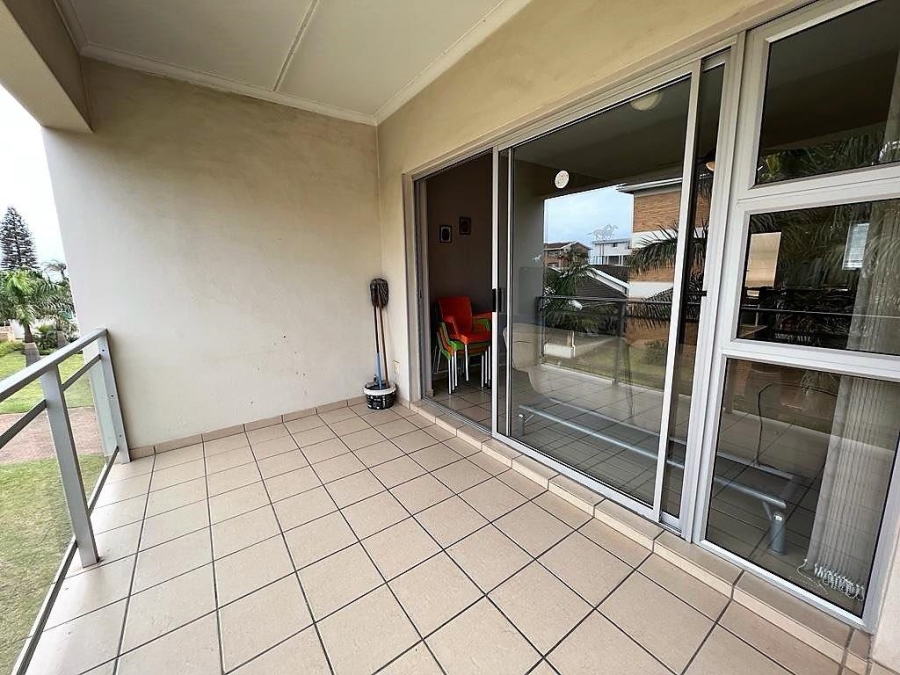 2 Bedroom Property for Sale in Manaba Beach KwaZulu-Natal