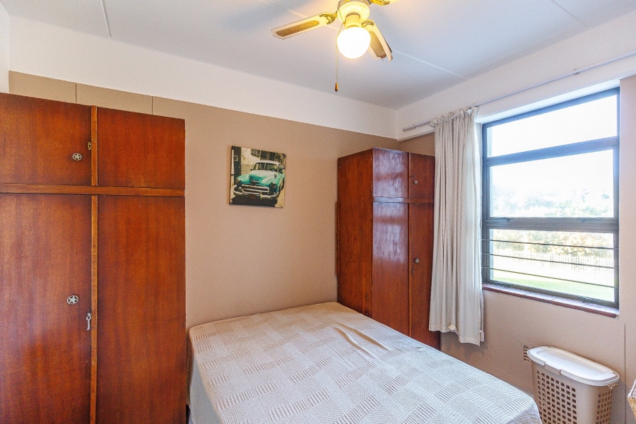 2 Bedroom Property for Sale in Sea Park KwaZulu-Natal