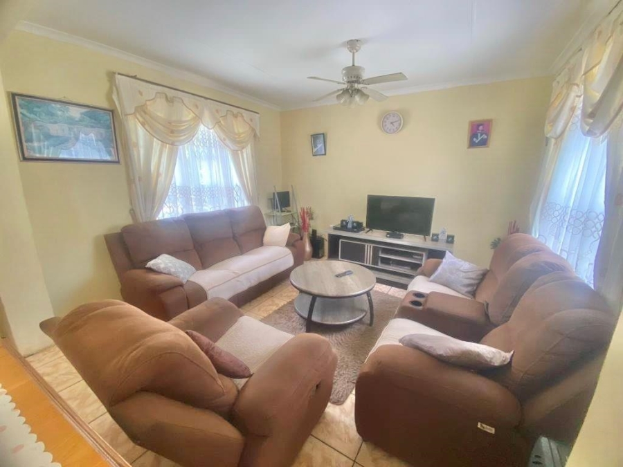 3 Bedroom Property for Sale in Margate KwaZulu-Natal