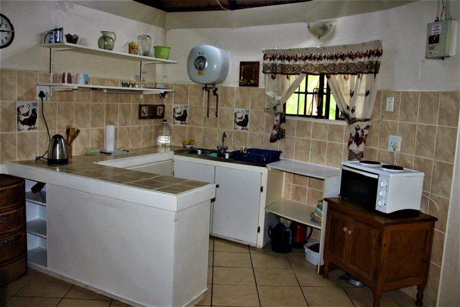 1 Bedroom Property for Sale in Umtentweni KwaZulu-Natal