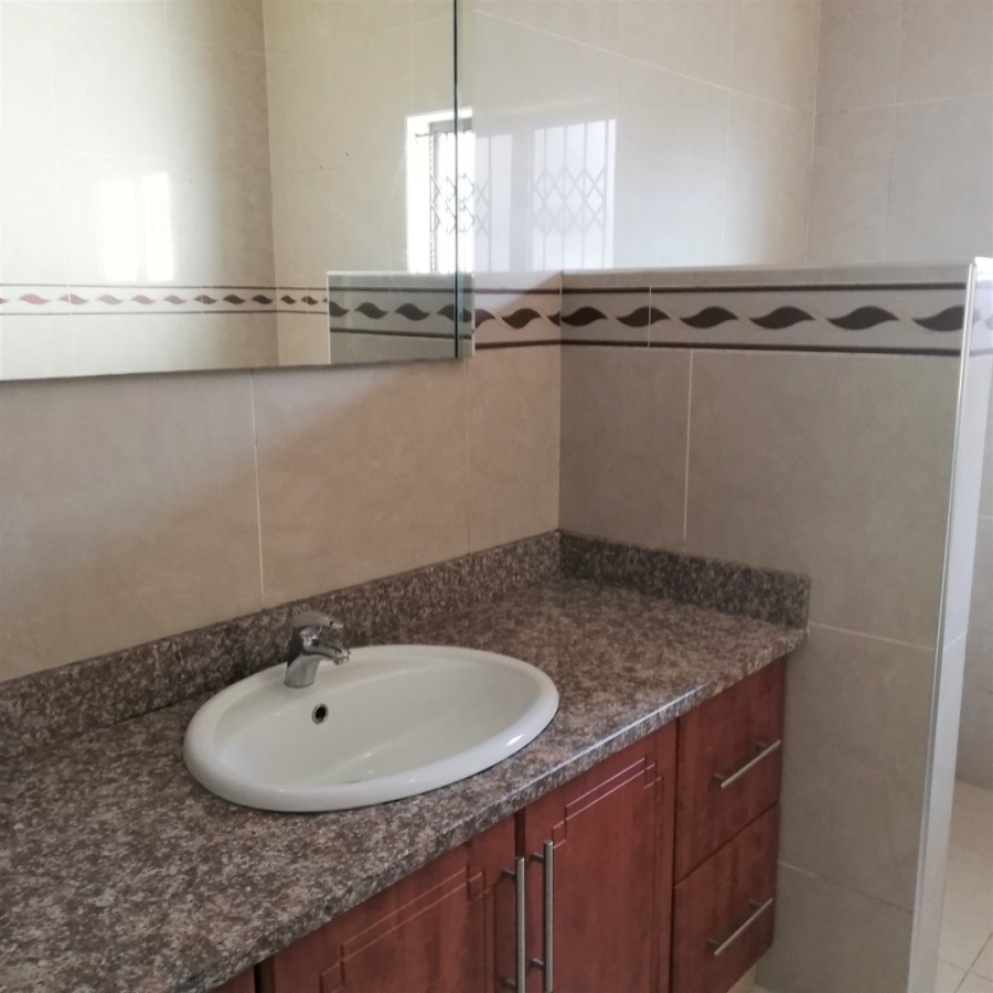 4 Bedroom Property for Sale in Scottburgh South KwaZulu-Natal