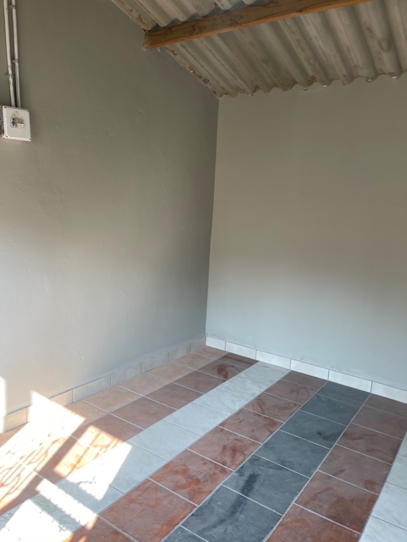 To Let 1 Bedroom Property for Rent in Umlazi N KwaZulu-Natal