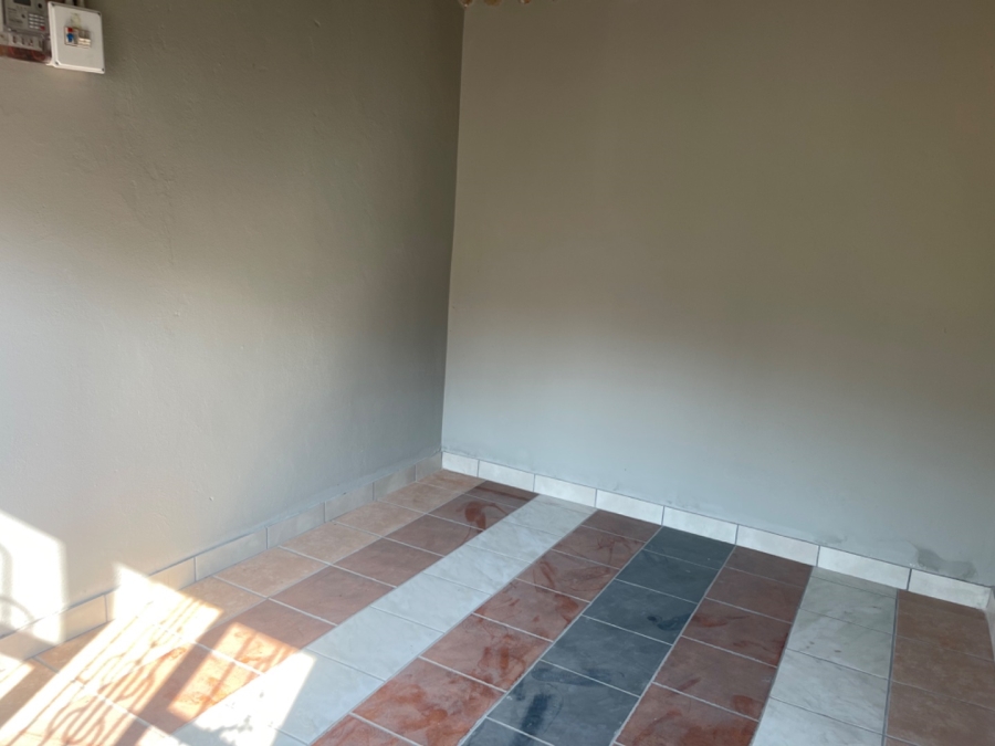 To Let 1 Bedroom Property for Rent in Umlazi N KwaZulu-Natal