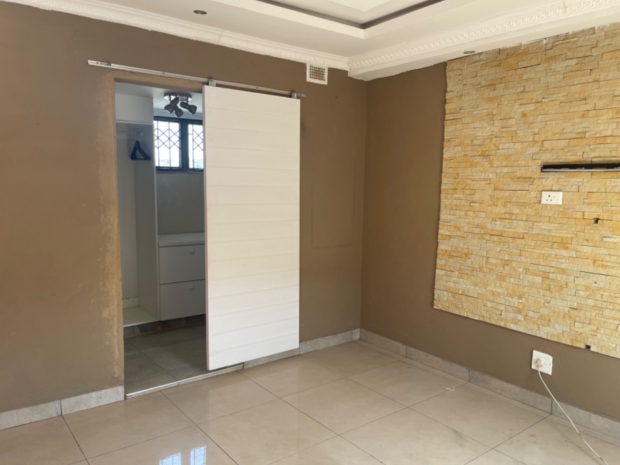 To Let 1 Bedroom Property for Rent in Umlazi N KwaZulu-Natal