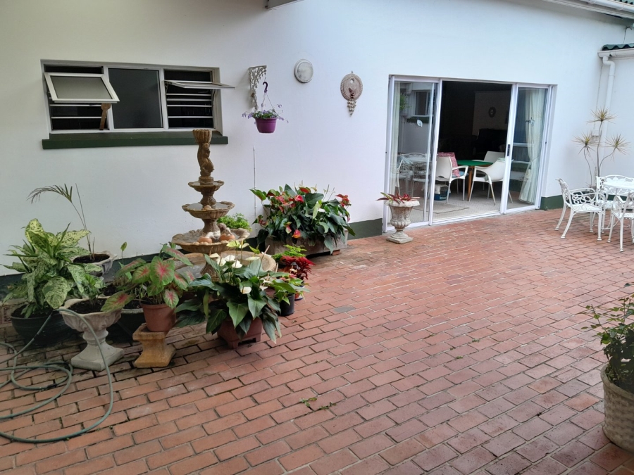 1 Bedroom Property for Sale in Scottburgh Central KwaZulu-Natal