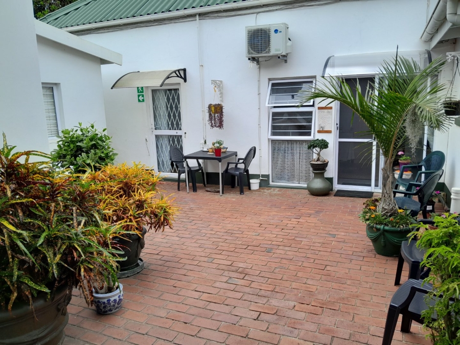 1 Bedroom Property for Sale in Scottburgh Central KwaZulu-Natal