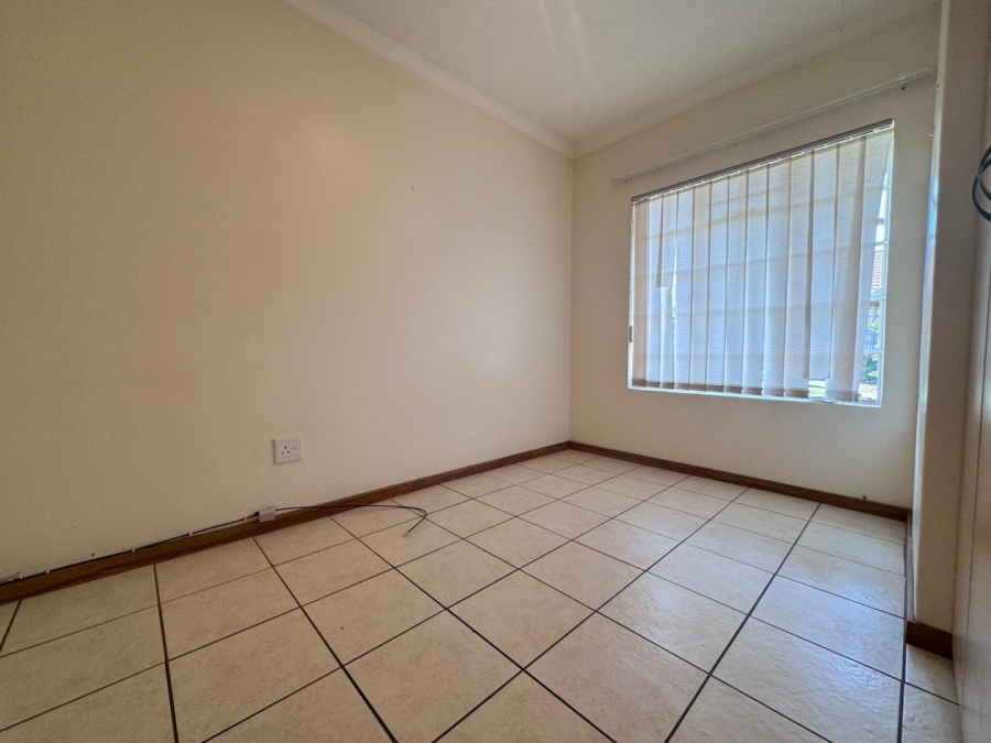 3 Bedroom Property for Sale in Huttenheights KwaZulu-Natal