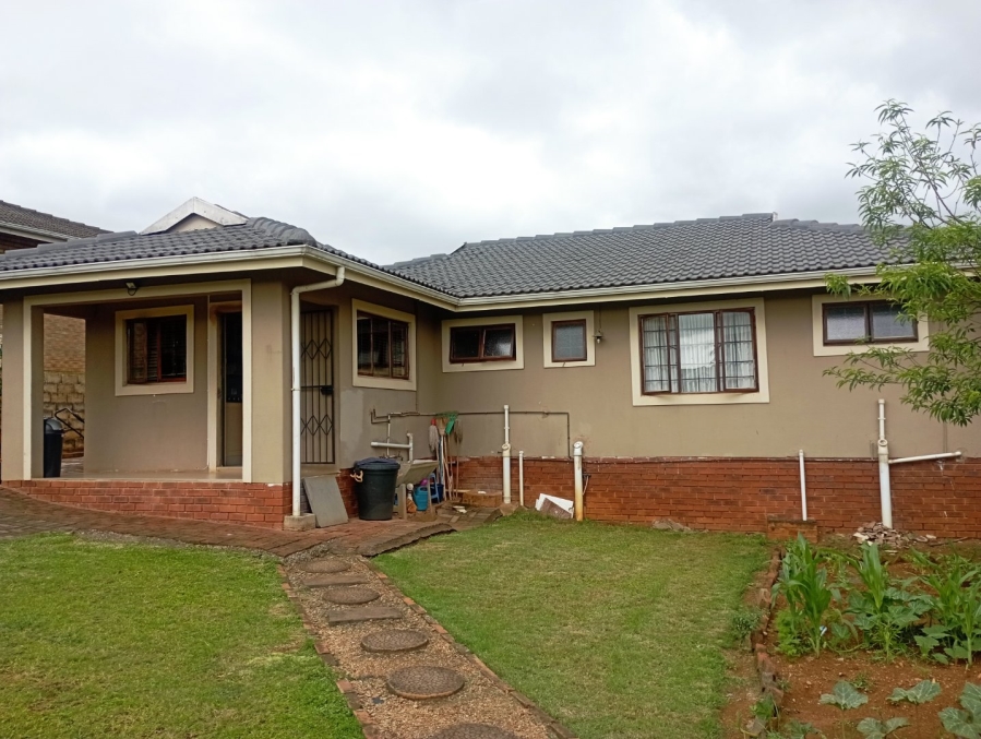 3 Bedroom Property for Sale in Prestbury KwaZulu-Natal