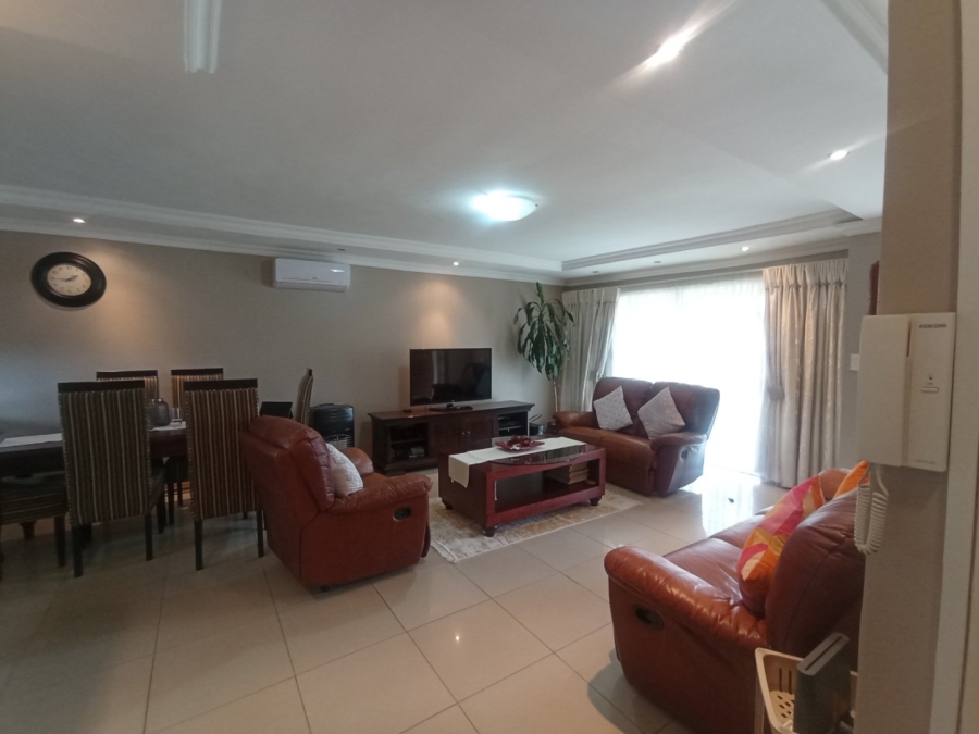 3 Bedroom Property for Sale in Prestbury KwaZulu-Natal