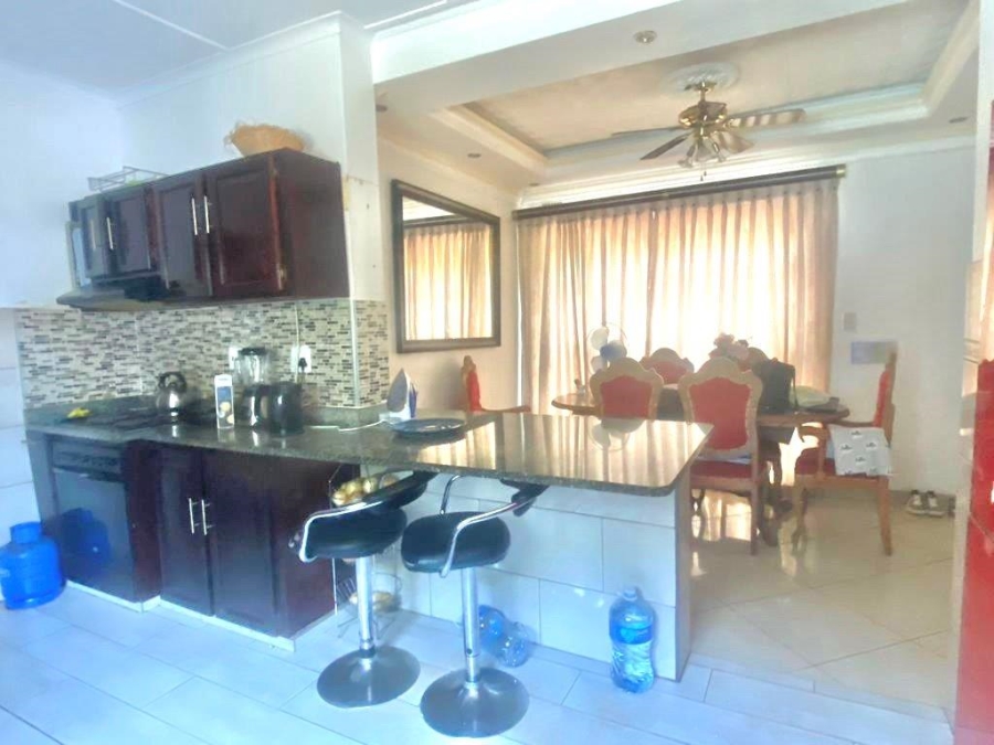 3 Bedroom Property for Sale in Margate KwaZulu-Natal