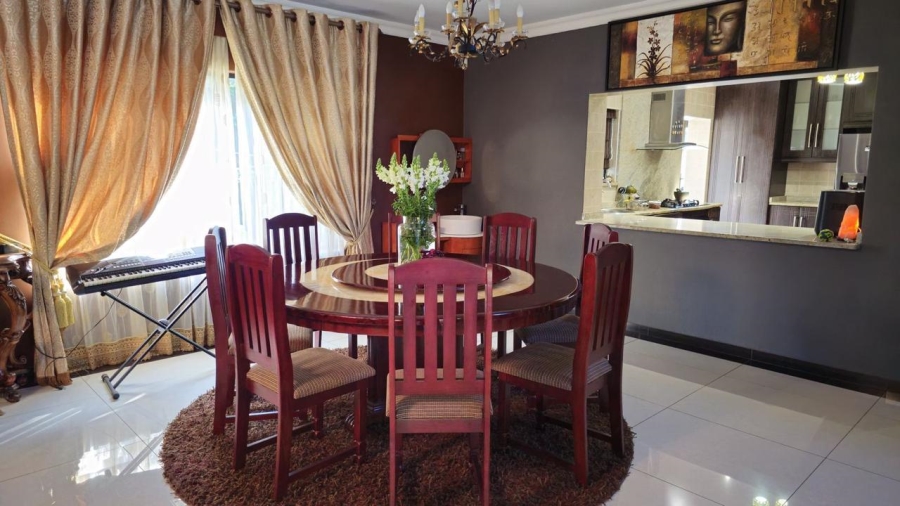 5 Bedroom Property for Sale in Port Shepstone KwaZulu-Natal