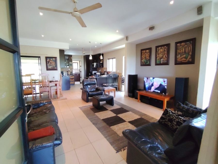 5 Bedroom Property for Sale in Ramsgate KwaZulu-Natal