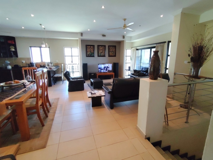 5 Bedroom Property for Sale in Ramsgate KwaZulu-Natal