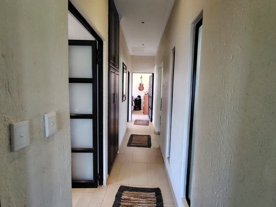 5 Bedroom Property for Sale in Ramsgate KwaZulu-Natal