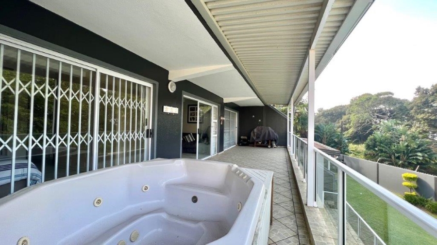 4 Bedroom Property for Sale in Shelly Beach KwaZulu-Natal