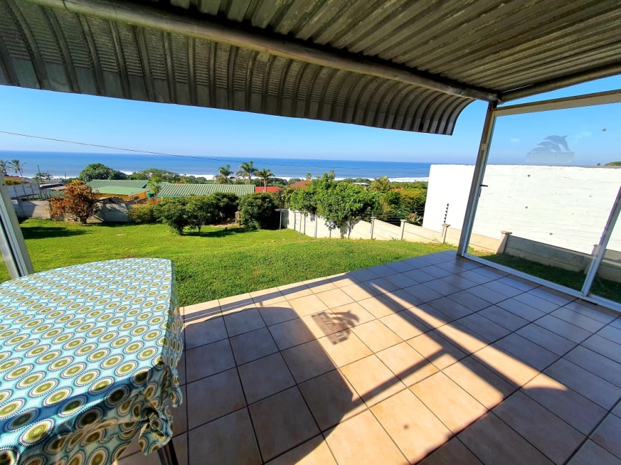 5 Bedroom Property for Sale in Sea Park KwaZulu-Natal