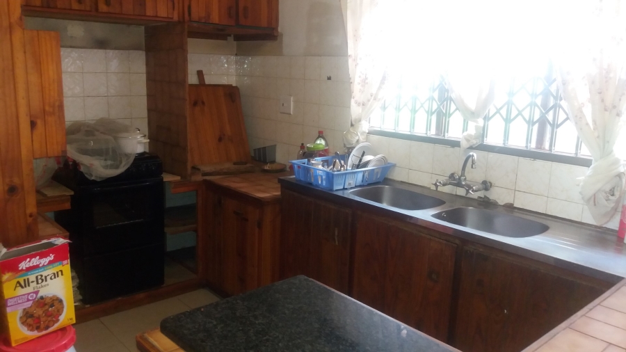 4 Bedroom Property for Sale in Oslo Beach KwaZulu-Natal