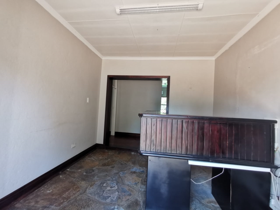 To Let commercial Property for Rent in Huttenheights KwaZulu-Natal