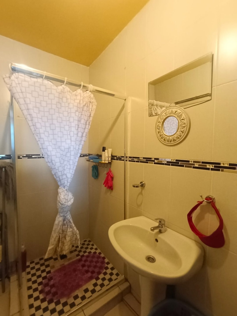 1 Bedroom Property for Sale in Durban Central KwaZulu-Natal