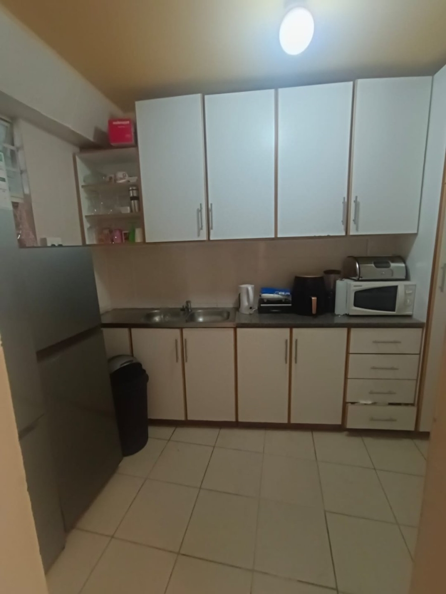 1 Bedroom Property for Sale in Durban Central KwaZulu-Natal