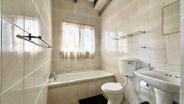 3 Bedroom Property for Sale in St Michaels On Sea KwaZulu-Natal