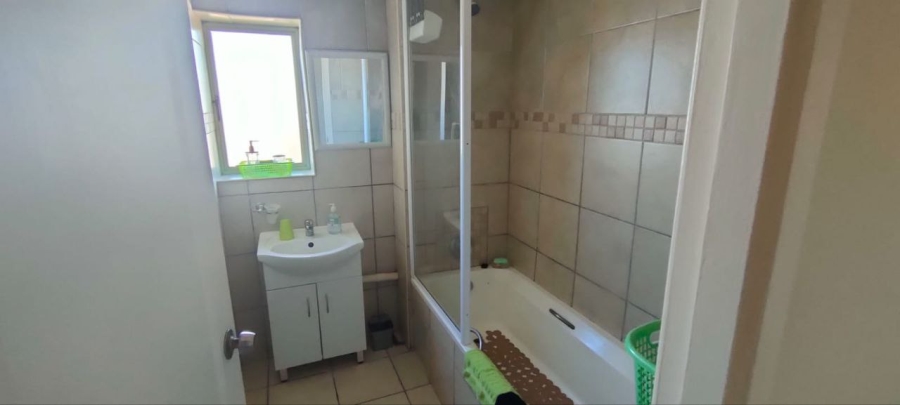 3 Bedroom Property for Sale in Amanzimtoti KwaZulu-Natal