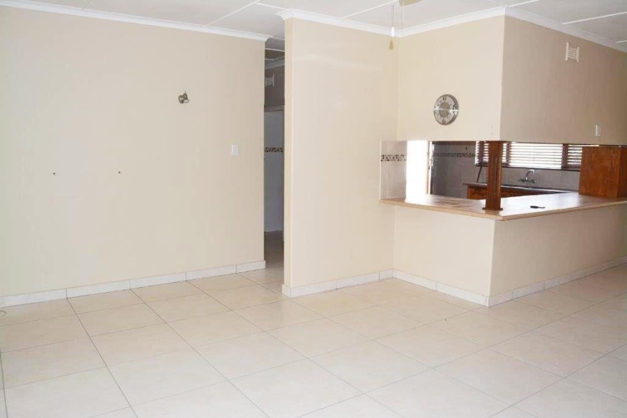 4 Bedroom Property for Sale in Sea Park KwaZulu-Natal