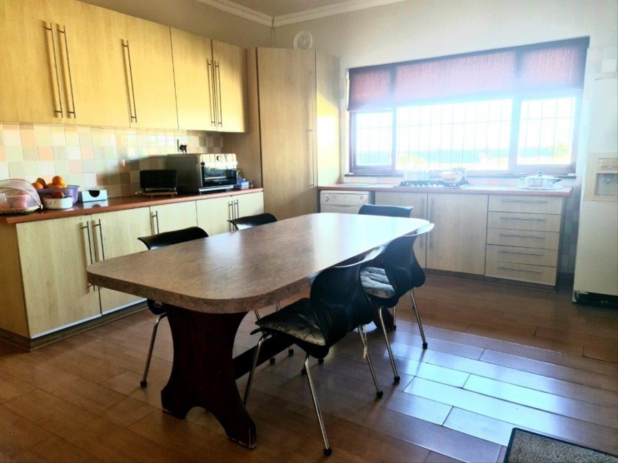 3 Bedroom Property for Sale in Oslo Beach KwaZulu-Natal