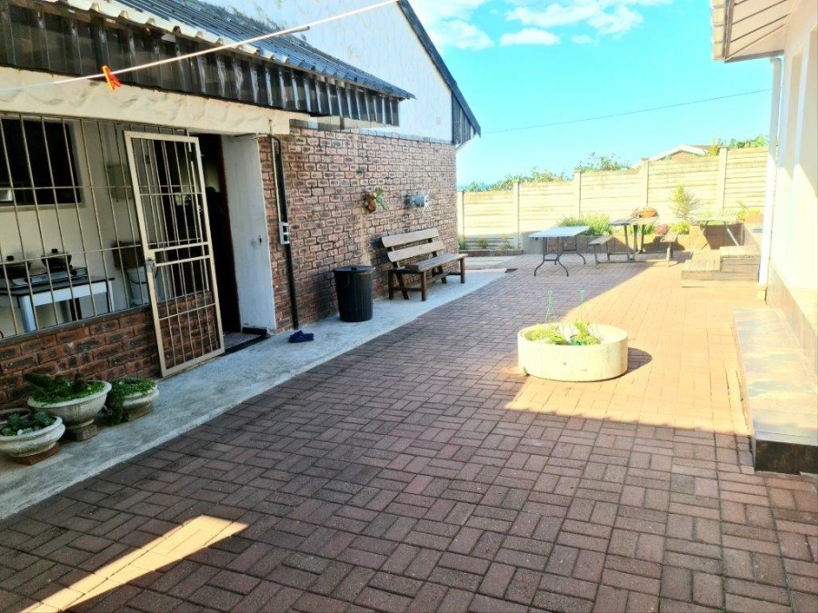 3 Bedroom Property for Sale in Oslo Beach KwaZulu-Natal