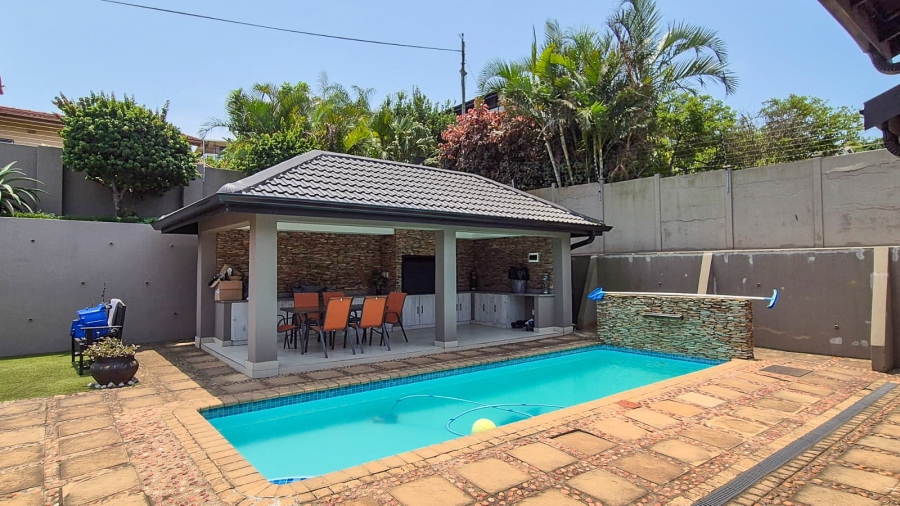 4 Bedroom Property for Sale in Compensation Beach KwaZulu-Natal