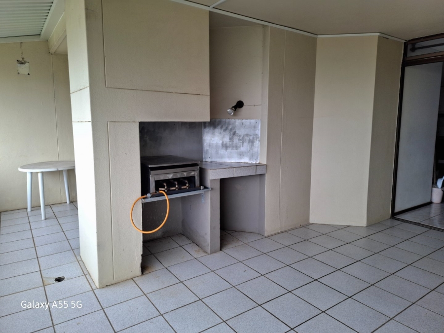 3 Bedroom Property for Sale in Margate KwaZulu-Natal