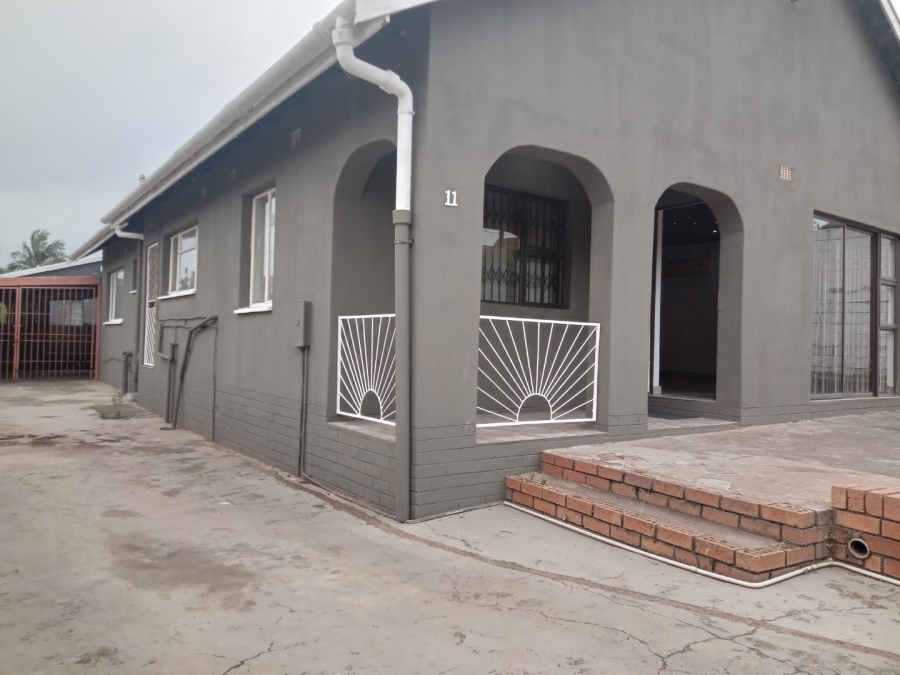 To Let 3 Bedroom Property for Rent in Raisethorpe KwaZulu-Natal