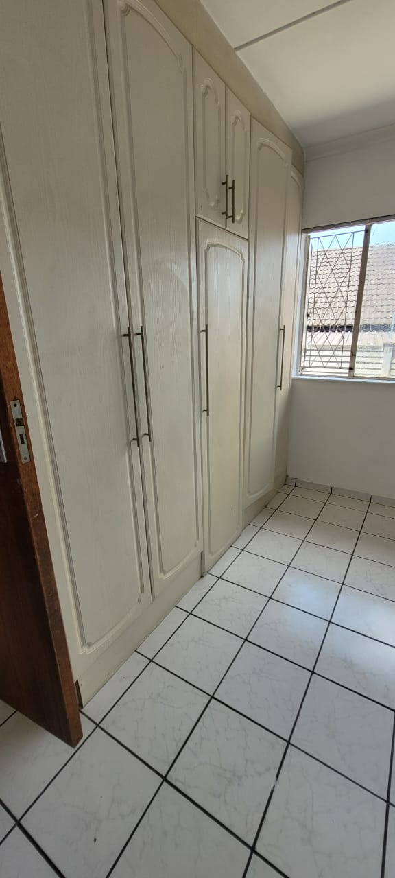 To Let 3 Bedroom Property for Rent in Raisethorpe KwaZulu-Natal