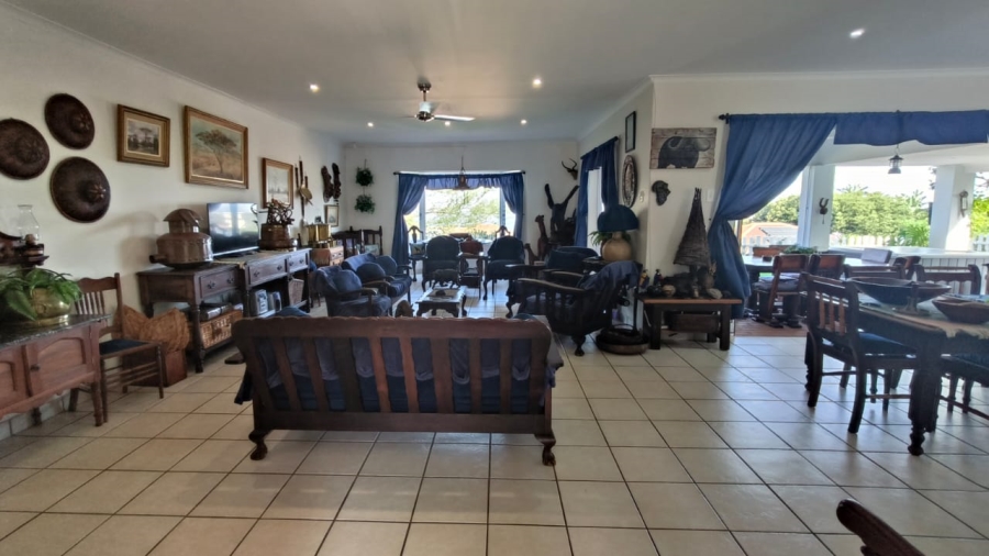 4 Bedroom Property for Sale in Beverley Hills Estate KwaZulu-Natal