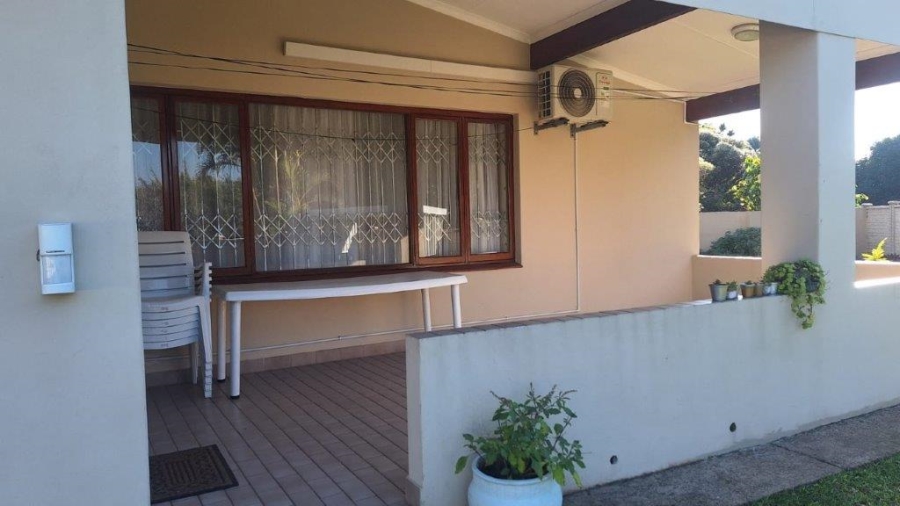 3 Bedroom Property for Sale in Sea Park KwaZulu-Natal