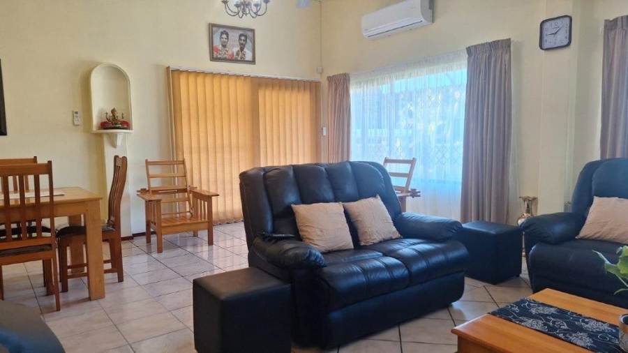 3 Bedroom Property for Sale in Sea Park KwaZulu-Natal