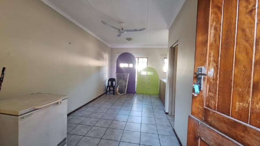 3 Bedroom Property for Sale in Sea Park KwaZulu-Natal