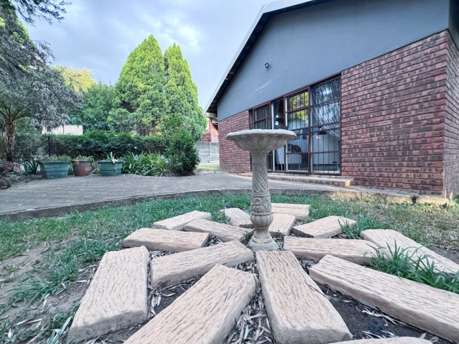 3 Bedroom Property for Sale in Aviary Hill KwaZulu-Natal