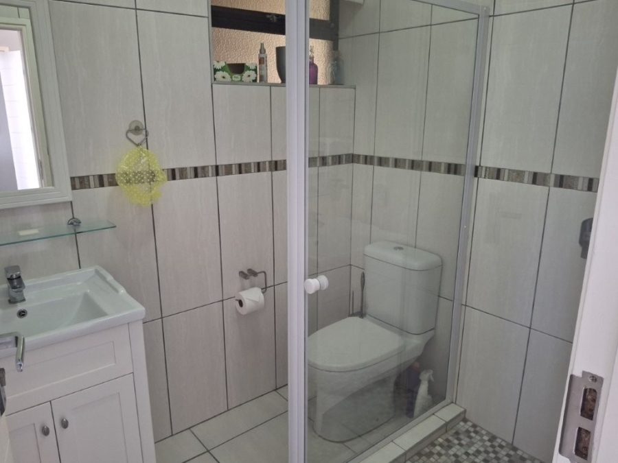 3 Bedroom Property for Sale in Manaba Beach KwaZulu-Natal