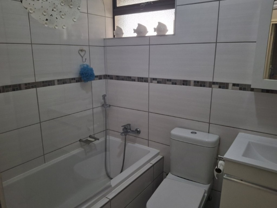 3 Bedroom Property for Sale in Manaba Beach KwaZulu-Natal