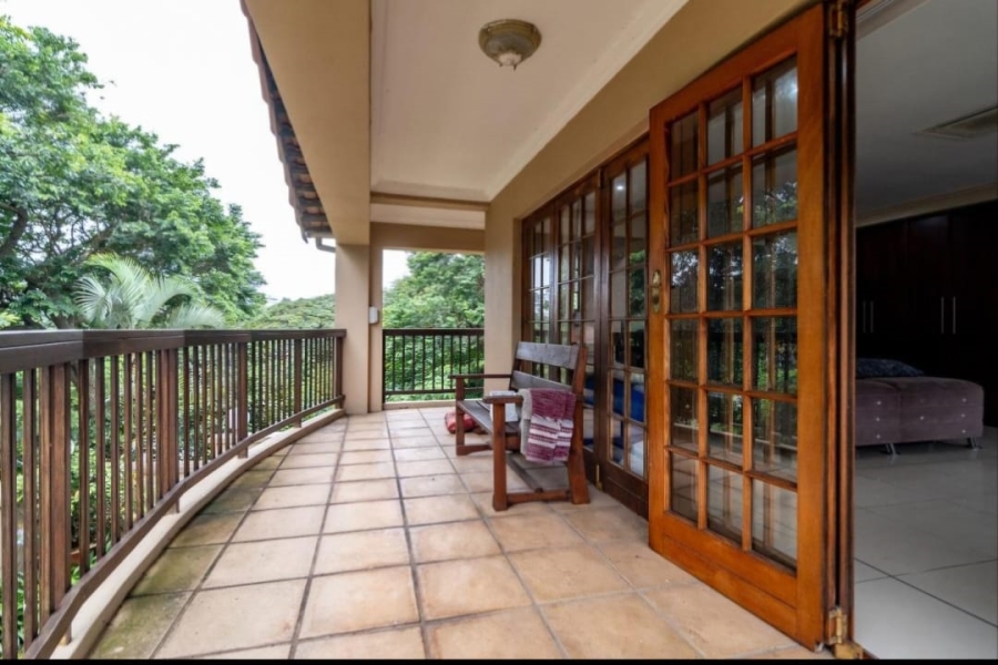 5 Bedroom Property for Sale in Ballitoville KwaZulu-Natal