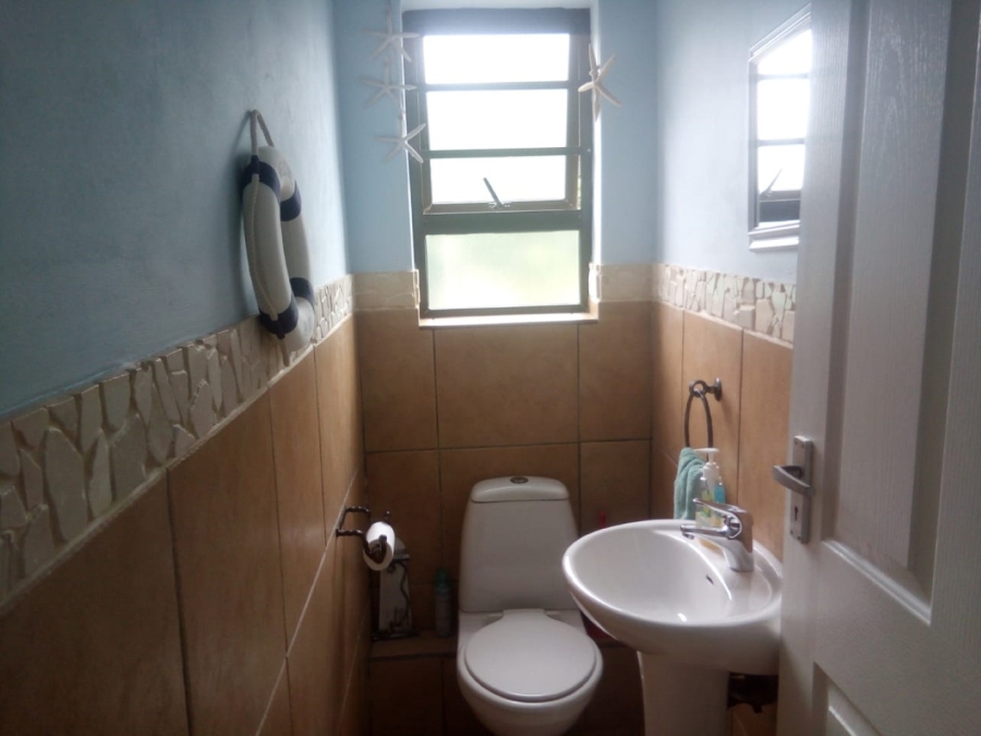 2 Bedroom Property for Sale in Hibberdene KwaZulu-Natal