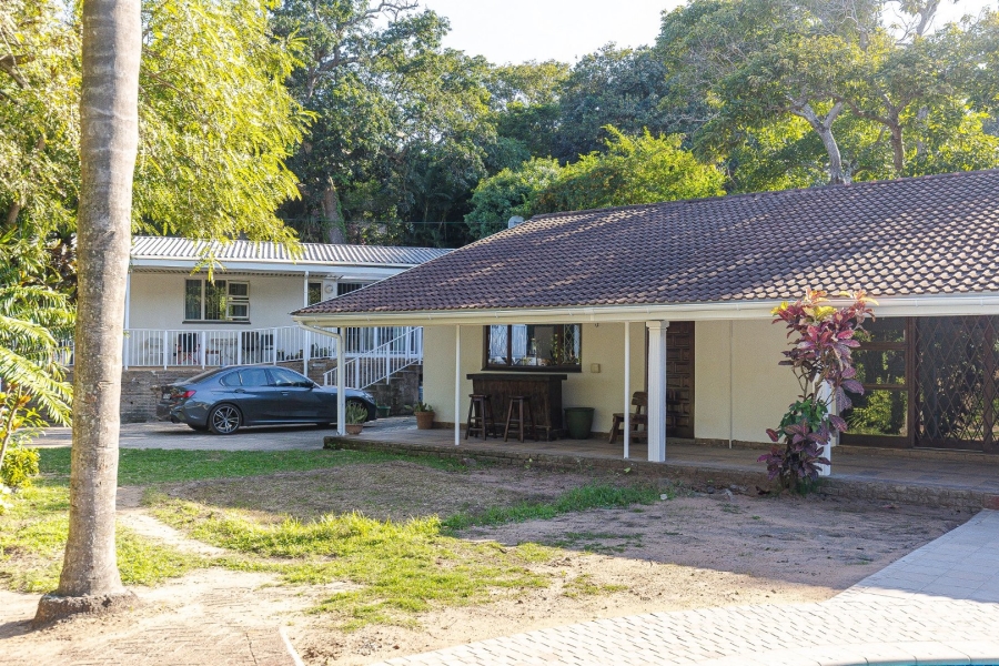 4 Bedroom Property for Sale in Umtentweni KwaZulu-Natal