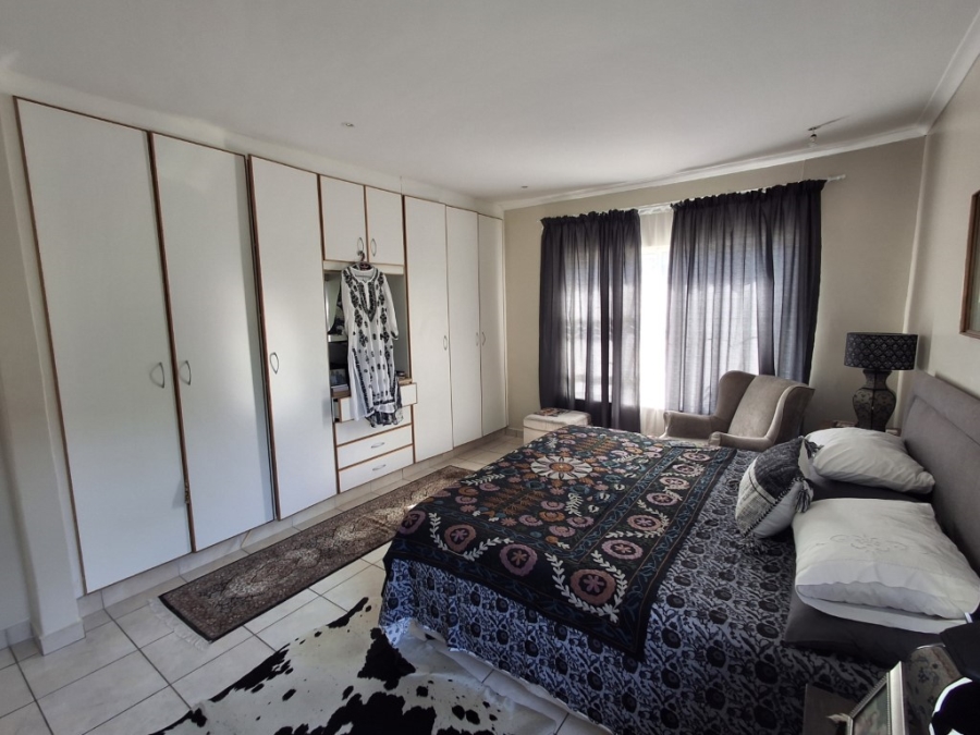 3 Bedroom Property for Sale in Uvongo KwaZulu-Natal