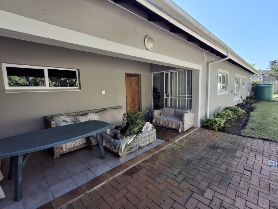 3 Bedroom Property for Sale in Uvongo KwaZulu-Natal