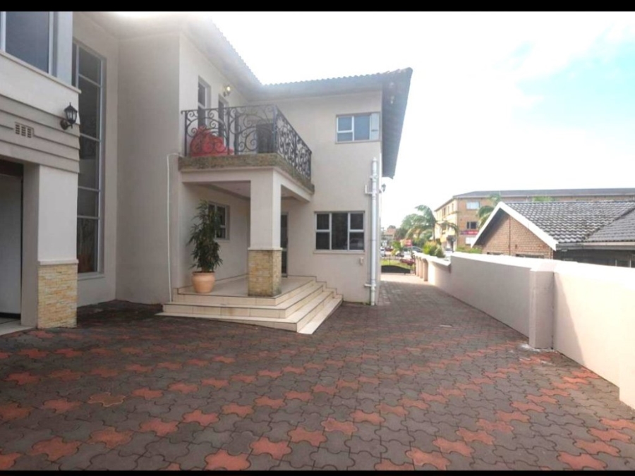 5 Bedroom Property for Sale in Stanger Manor KwaZulu-Natal