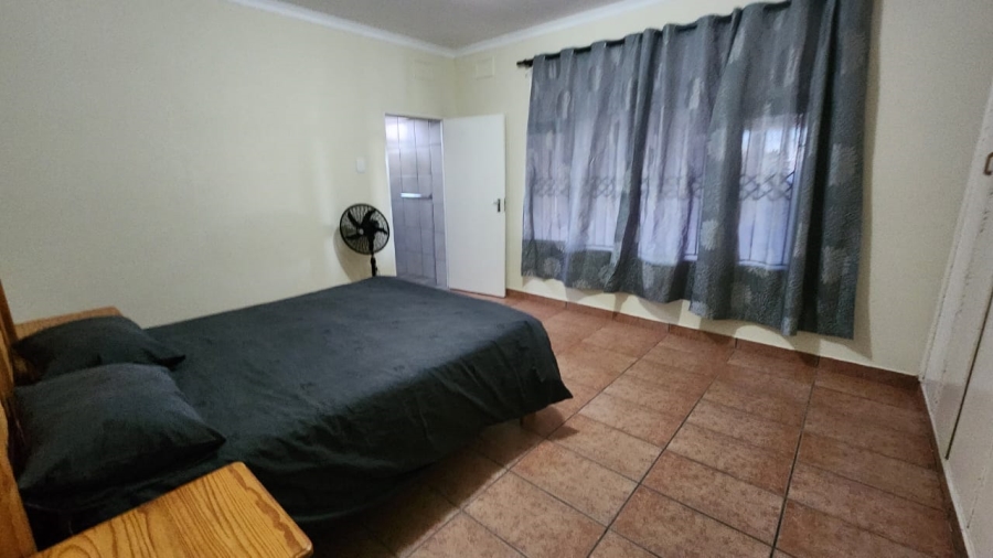 4 Bedroom Property for Sale in Oslo Beach KwaZulu-Natal