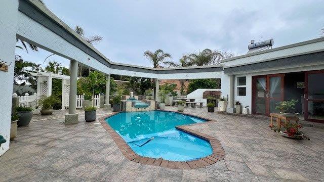 5 Bedroom Property for Sale in Ramsgate KwaZulu-Natal