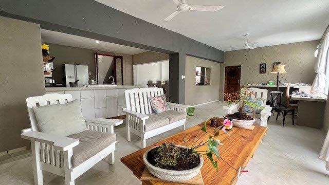 5 Bedroom Property for Sale in Ramsgate KwaZulu-Natal